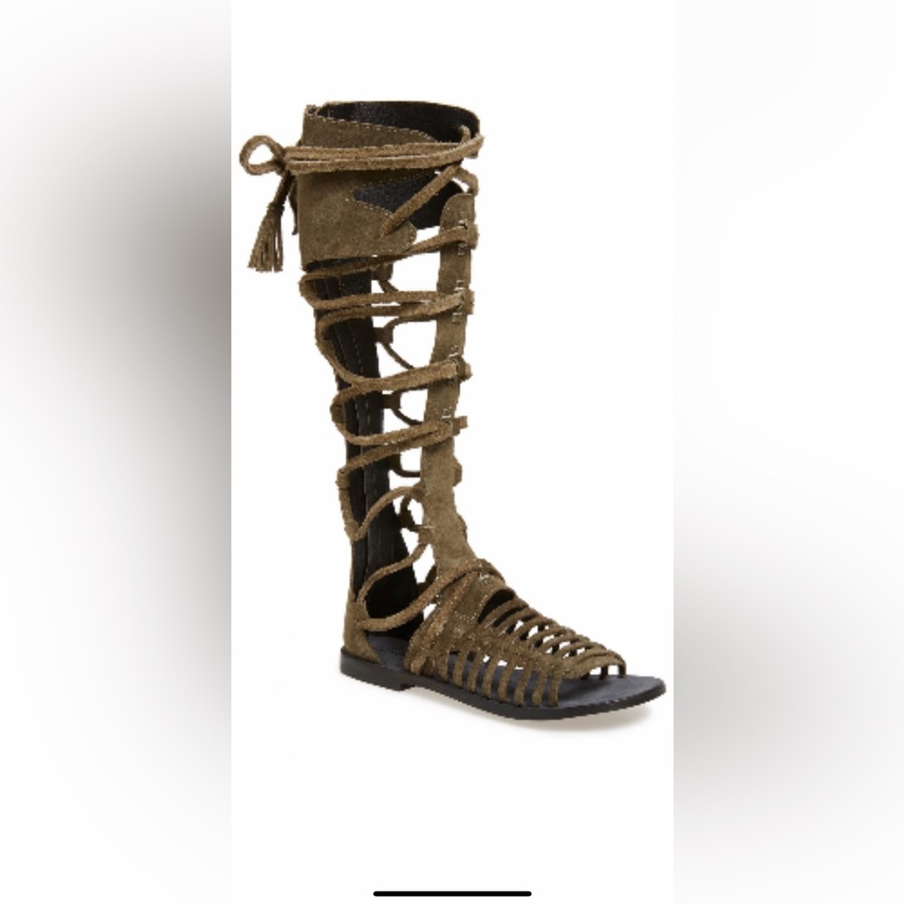 Free People Sun Seeker' Tall Gladiator Sandal, size 38 (7.5-8), olive suede
